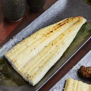 極上うなぎ半尾盛り(白焼き)