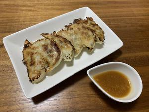 【にんにく無し】焼き餃子(燻製醤油)