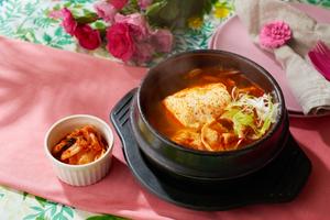 豚キムチスンドゥブ