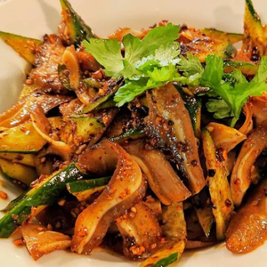 四川風豚ミミ和え物 四川油猪耳Sichuan-style Spicy Pig Ear Salad