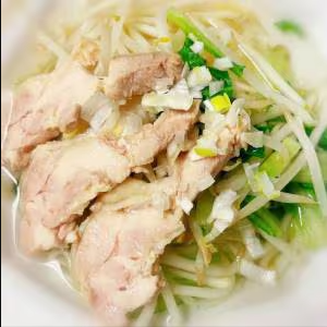 鶏肉ラーメン 塩味