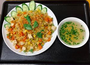 チャーハン Com Rang Thap Cam