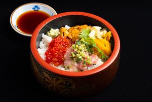 三色丼