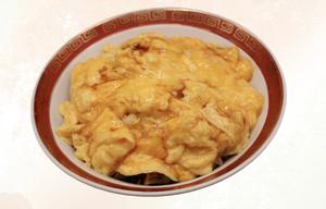 ふあふあ卵丼