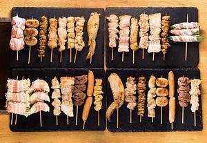 焼き鳥おまかせ30本盛り合わせ Yakitori Assorted Platter