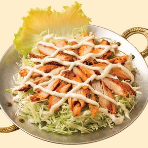 Taj タンドリチキンサラダ (Taj Tandoori Chicken Salad)