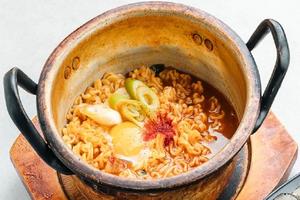 辛ラーメン  Spicy Ramen