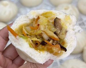 キャベツ椎茸まん