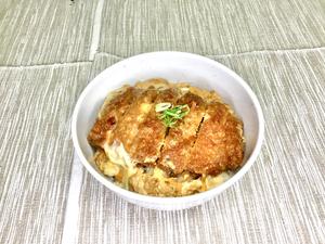 ロースかつとじ丼