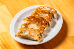 辛餃子(5個)