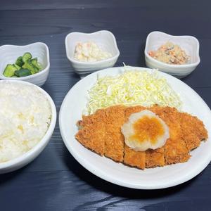 おろしロースかつ定食