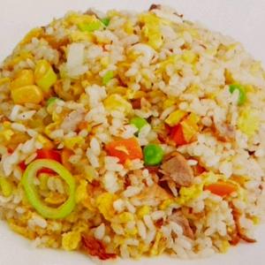 ニンニク五目チャーハン