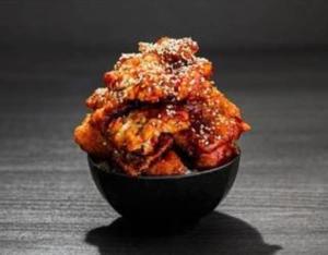 甘辛レッドのから揚げ3個