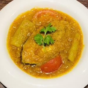 イリッシュ・マチェル・カレー iLISH (Hilsha) MACHER TORKARI