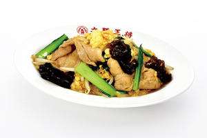 大阪王将 豚肉とキクラゲの玉子炒め