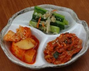 キムチ盛り合わせ