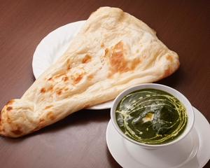 サグチーズカレーナンセット