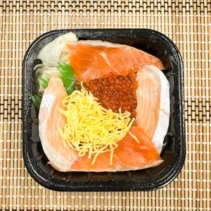 丼丸 サーモンいくら丼 Salmon and Salmon Roe Rice Bowl