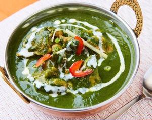 サグチキン Saag Chicken
