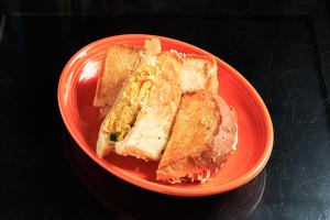 鉄板だし巻きサンド(カラシマヨ)