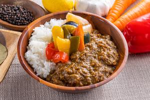 【弁当】いろいろ野菜の牛すじカレー