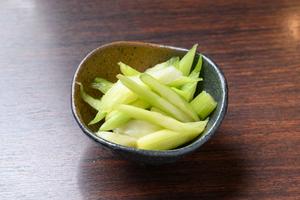 セロリ浅漬け