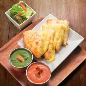 チーズナンカレーセット