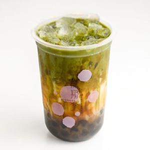 黒糖タピオカ抹茶ミルクティー Brown Sugar Tapioca Matcha Milk (タピオカ 入っています)