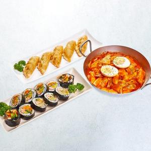 野菜のり巻き＆トッポキ＆餃子セット/Rice Roll (Gimbap) ＆Tteokbokki＆Dumplings Set