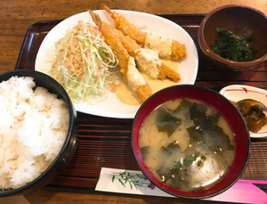 エビフライ定食