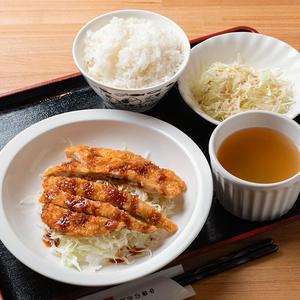 北京とんかつ定食