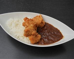 牛スジ唐揚げカレー