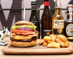 パンチェッタチーズバーガー Bacon Cheese Burger