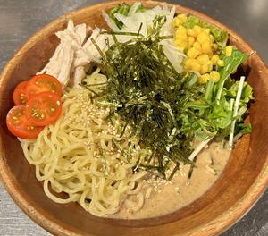 ラーメンサラダ
