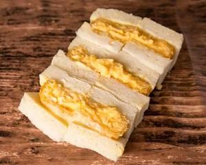 タマゴカツサンド Egg Cutlet Sandwich