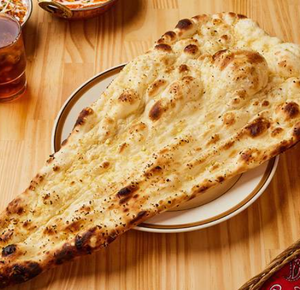 ガーリックナン Garlic Naan