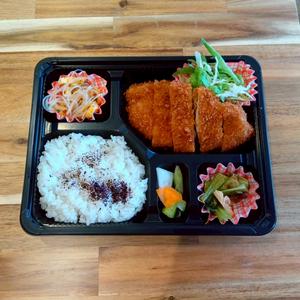 ロースカツ弁当