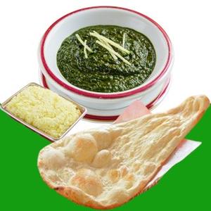 Spinach Chicken Curry with Naan ほうれん草チキンカレーとナン