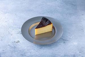 バスクチーズケーキ