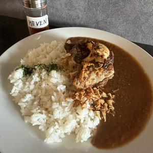 鹿肉と牛テールのキーマカレー(HEVEN)