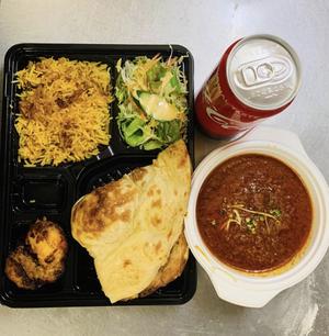 スペシャルチキンカレー弁当