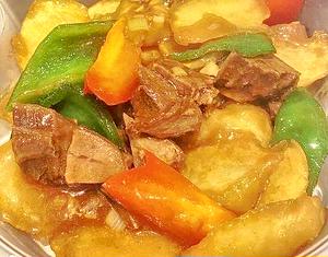 自家製牛肉煮込みご飯セット(牛肉土豆套餐)