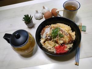 ビックカツ丼