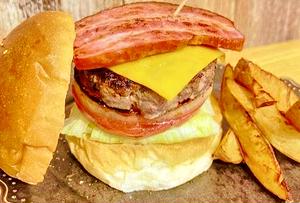 自家製燻製ベーコンチーズバーガーセット