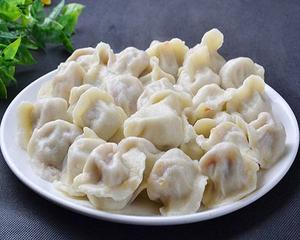 海水 豚肉とサザエ水餃子(10個)