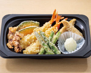 藍屋 季節の天ぷら盛り合わせ