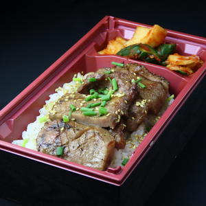 厚切りタン弁当