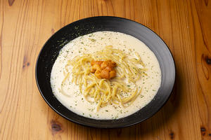 ウニのクリームソースパスタ