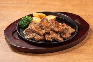 【B83】大盛り ミニッツステーキ弁当～選べるソース