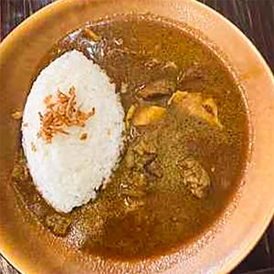 ハラミ入りスパイスカレー